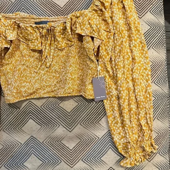 Índigo Rising Cropped Top - Picture 5 of 9